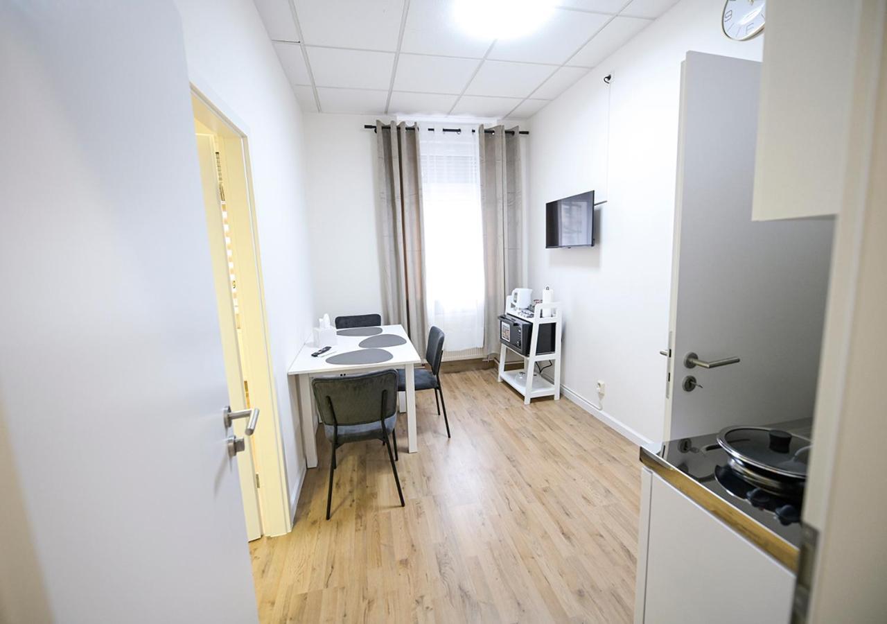 Glow Apartment Magdeburg Exterior photo